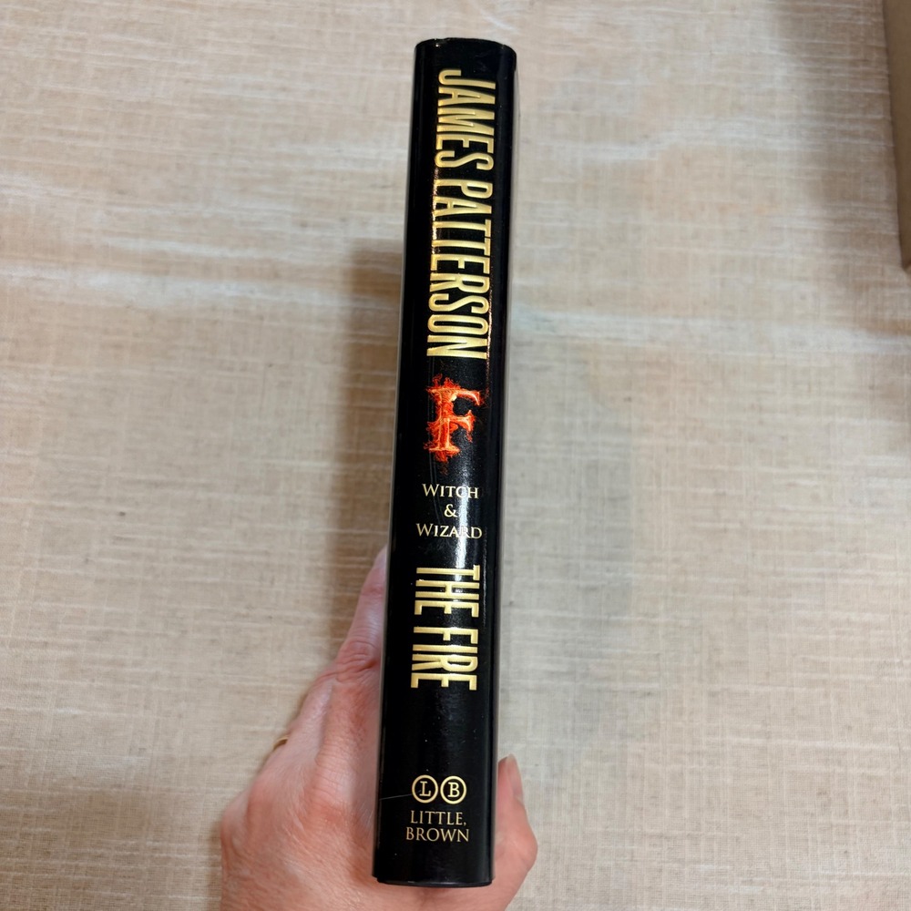Witch & Wizard The Fire James Patterson Hardcover 1st Edition YA Fantasy Book - Picture 2 of 6